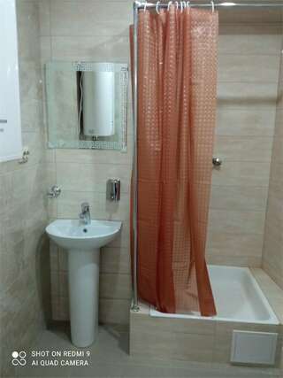 Гостиница Садко Кропоткин Одноместный номер с собственной мини-кухней № 202.-3